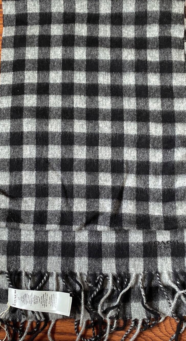 NEW Coach F21057 Buffalo Plaid Scarf Light Grey Wool Cashmere Blend